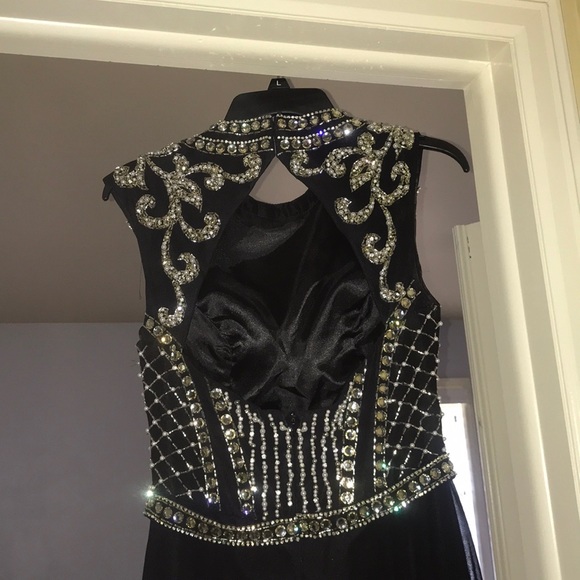 Prom Dress - Picture 3 of 4